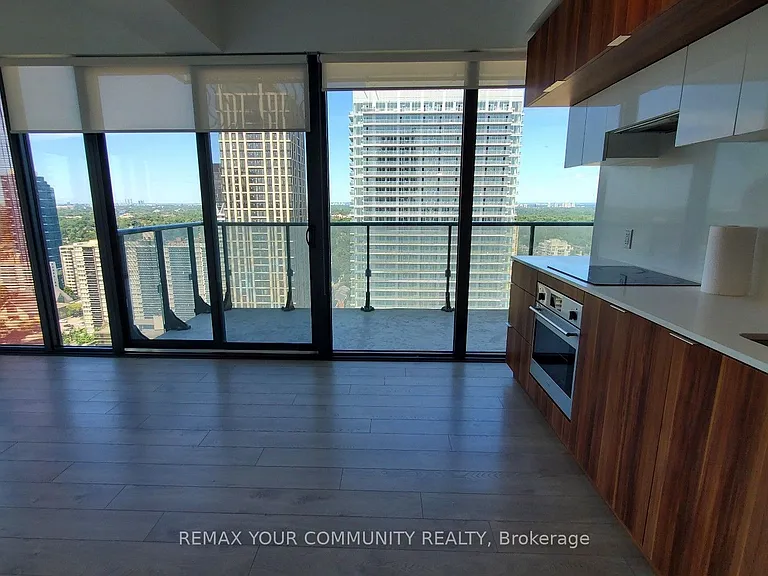 185 Roehampton Ave #2503 — Photo 8
