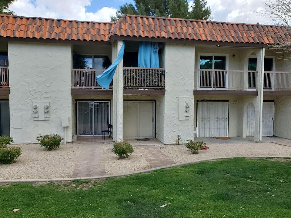 2nd image of 64291 Spyglass Ave Unit 5