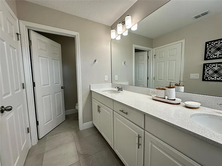 15845 Marina Bay Dr — Photo 23