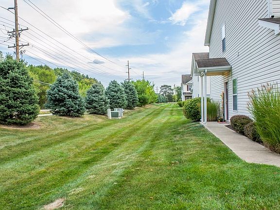 2nd image of 9771 Green Knoll Dr