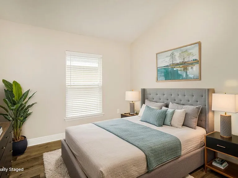 1004 Kellogg Dr — Photo 13