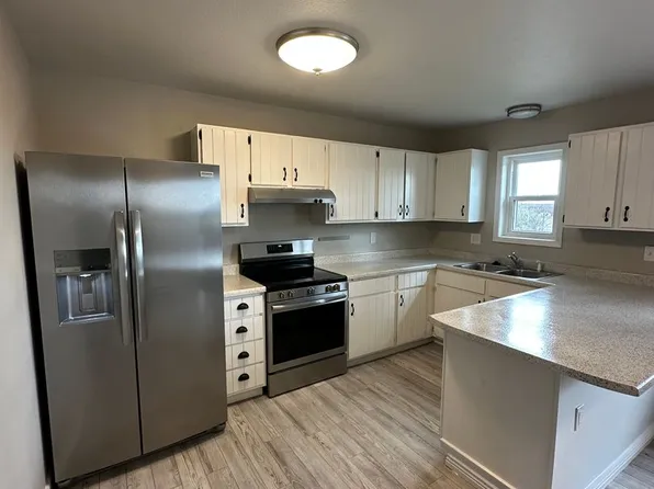 4951 Atlantic Dr, Cheyenne, WY 82001