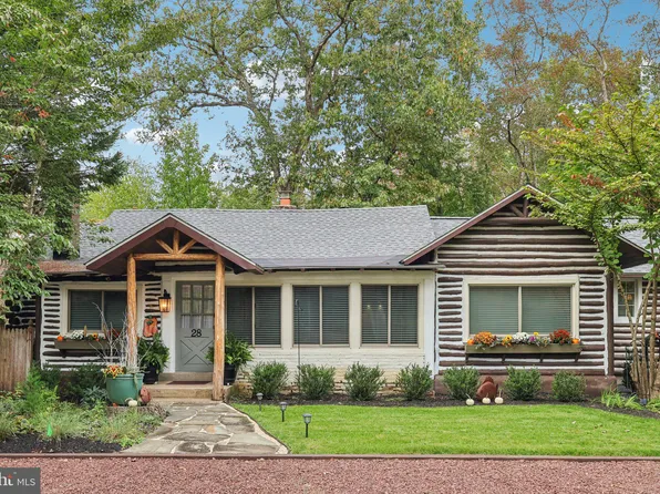 28 Shawnee Trl, Medford Lakes, NJ 08055