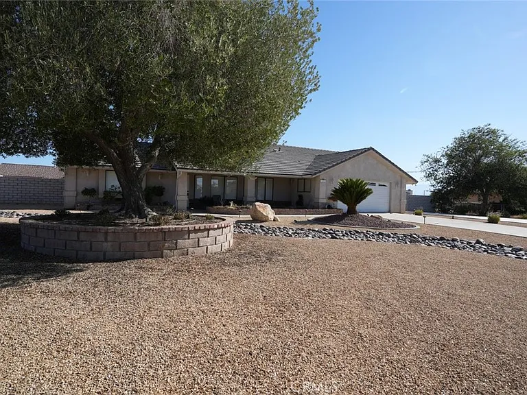 18895 Siesta Dr — Photo 5