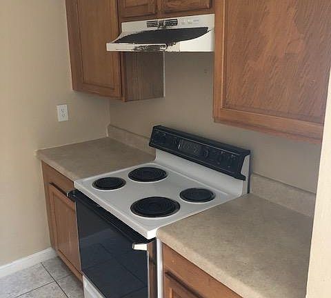 4th image of 4181 Corsair Ave