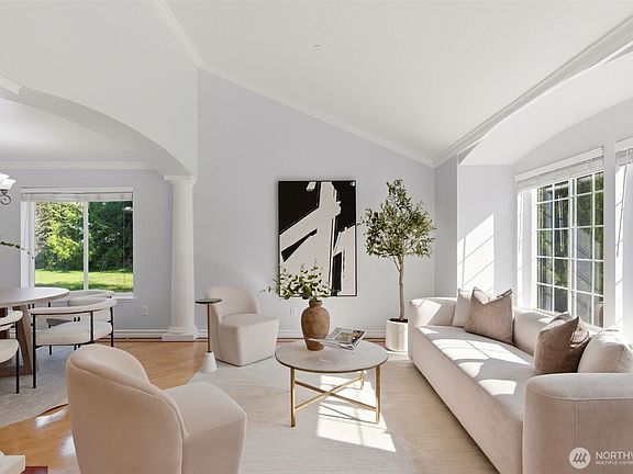 2nd image of 10718 SE 268th Street