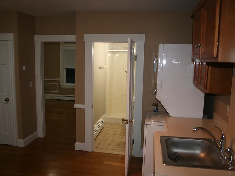 90 N Main St #1 — Photo 4