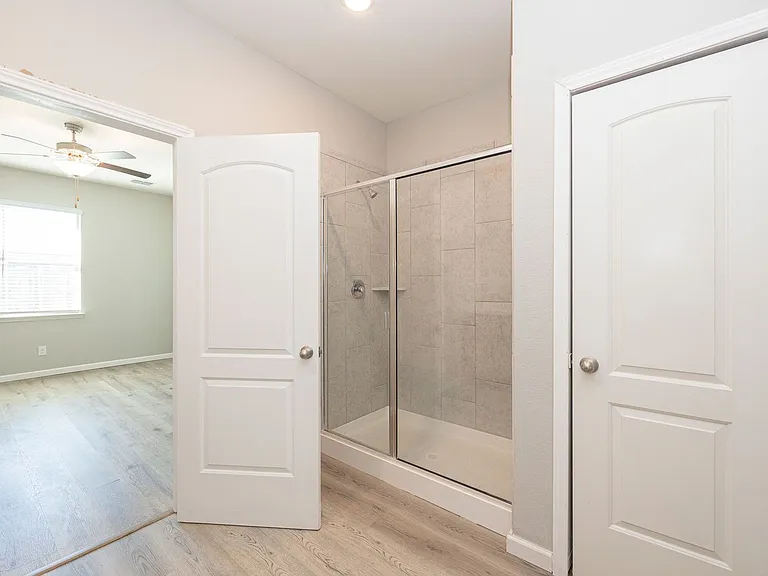 208 Harvey St — Photo 19
