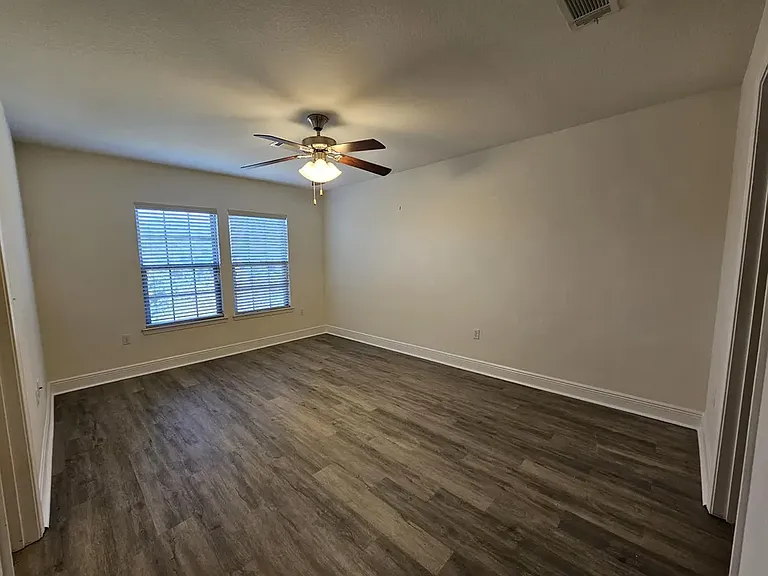 2127 Wilsons Plover Cir — Photo 8