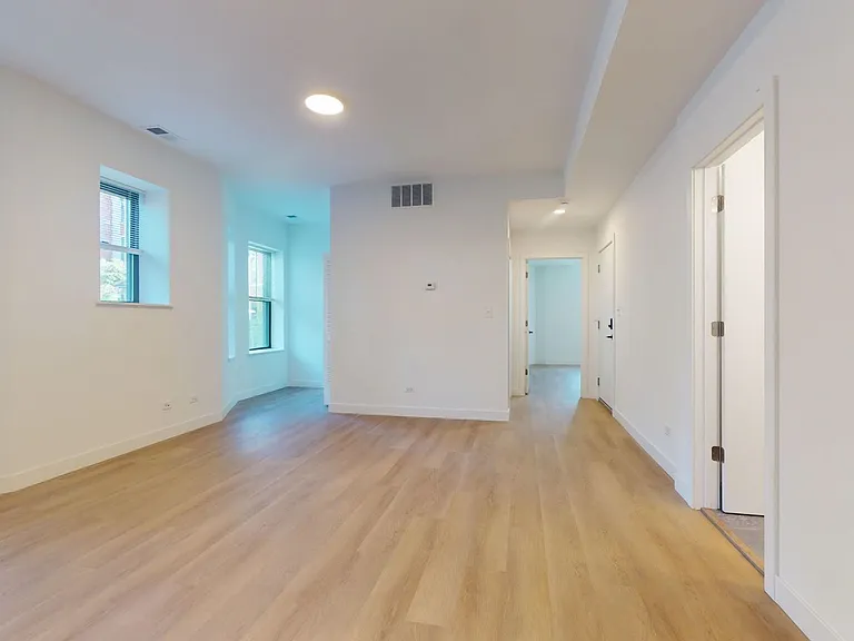 Dining/Living room