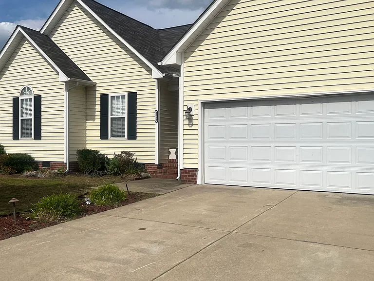 3011 Tettenbury Dr — Photo 2