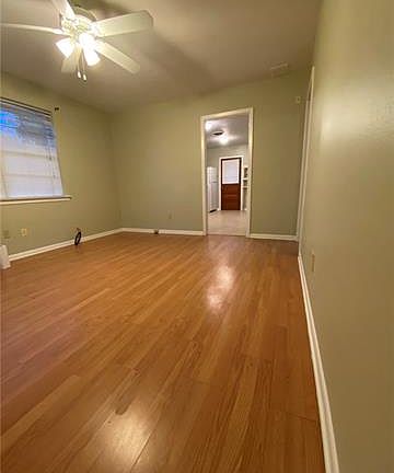 4th image of 4532 King St