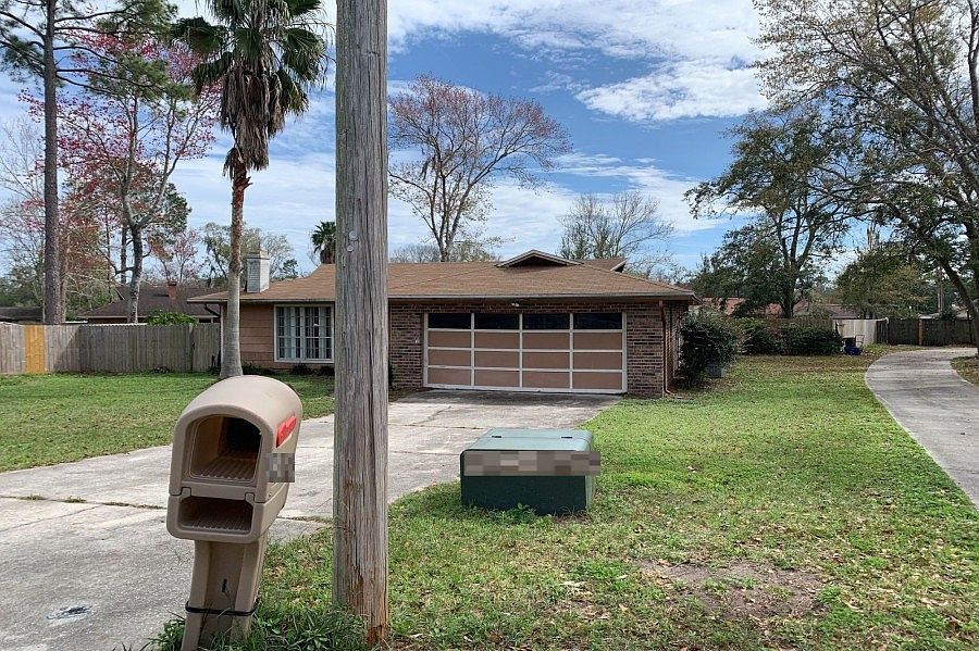 2nd image of 2366 Pine Knoll Ct