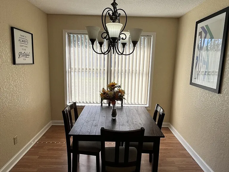 Pierre Dr — Photo 10