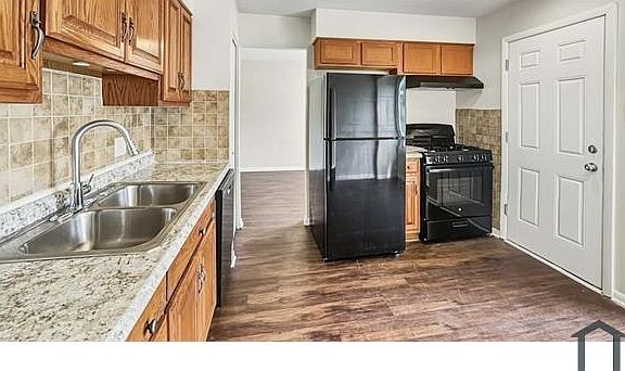 4th image of 5264 Arquilla Dr