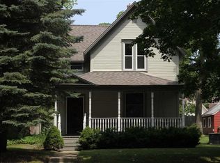 609 Webster St, Traverse City, MI 49686