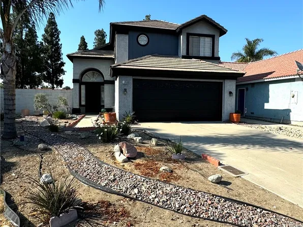 13950 Hillcrest Dr, Fontana, CA 92337