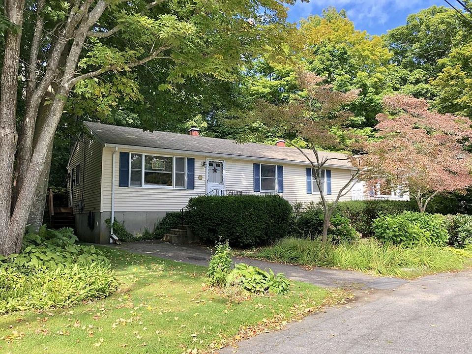 1st image of 11 McKays Dr