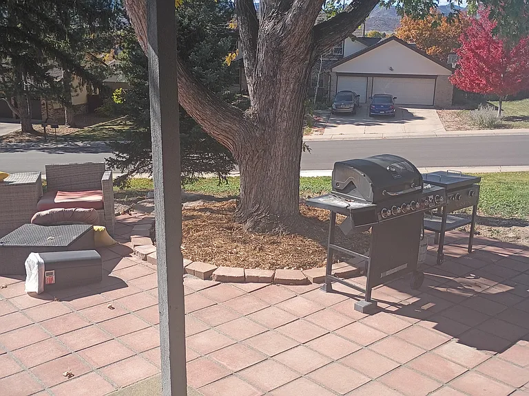 7748 W Ken Caryl Pl — Photo 2