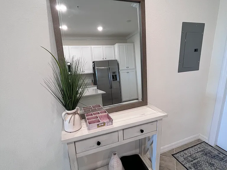 17520 Gawthrop Dr #403 — Photo 9