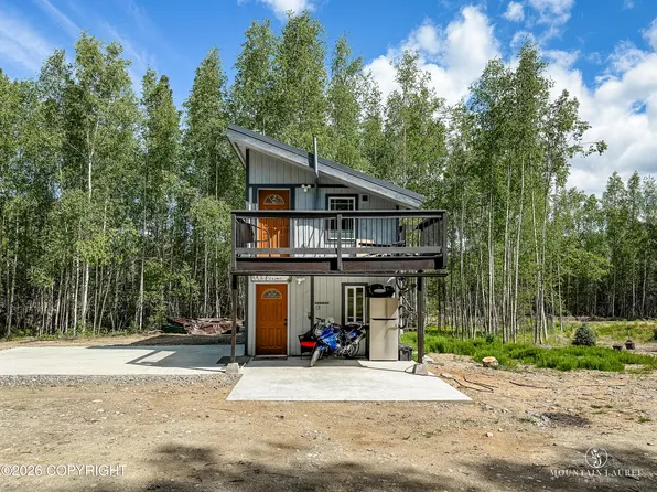 15776 W Sun Dr, Wasilla, AK 99623