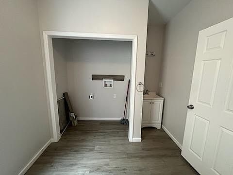5th image of 3245 7th Ave Unit 2