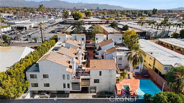 1st image of 8221 Langdon Ave Unit 205