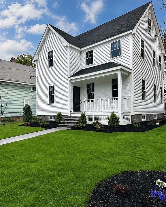 1st image of 92 Pond St