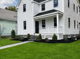 92 Pond St, Natick, MA 01760