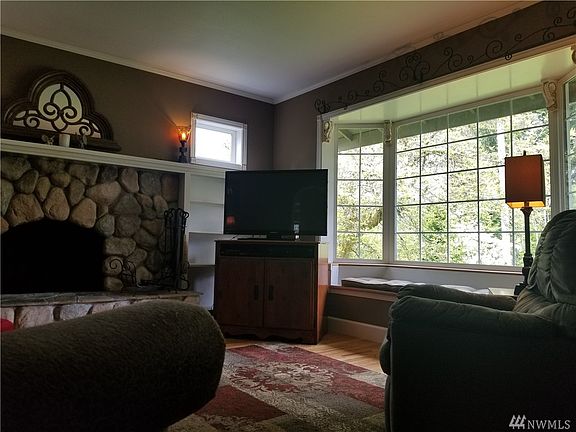 5th image of 5817 Central Park Dr