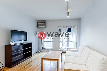 Rented by Wave Real Estate Group