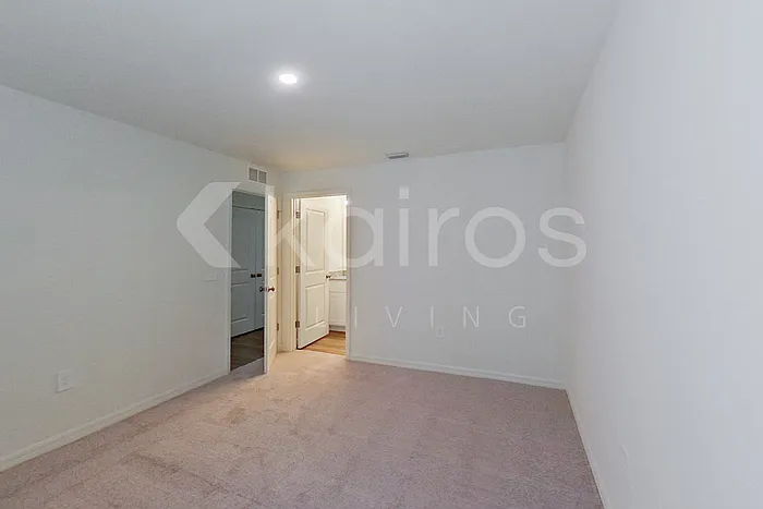4020 Garden Blvd — Photo 11