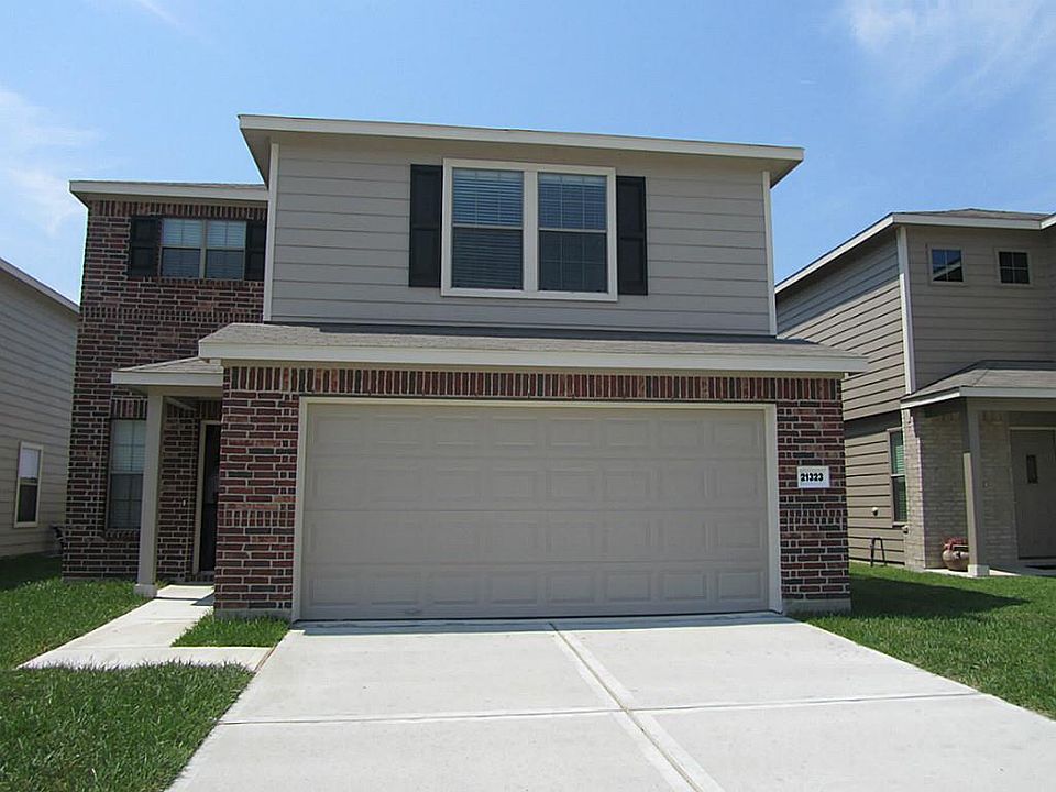1st image of 21323 Finbury Oaks Ln