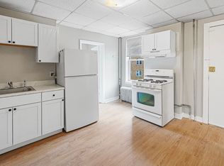 90 Appleton St, Lowell, MA 01852