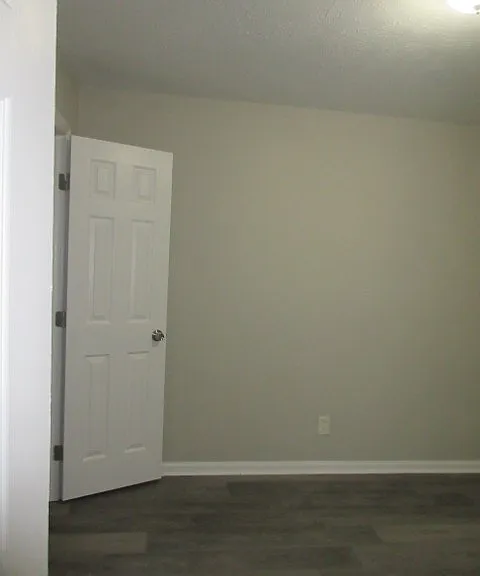 784 Terminal Ct #6 — Photo 14