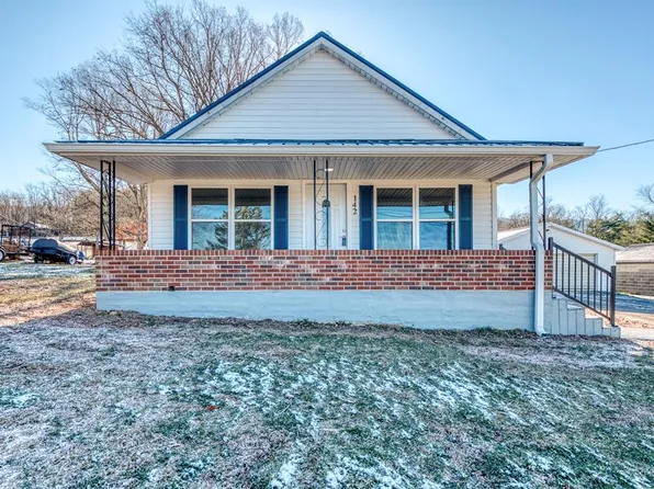 142 Dry Frk, Chilhowie, VA 24319