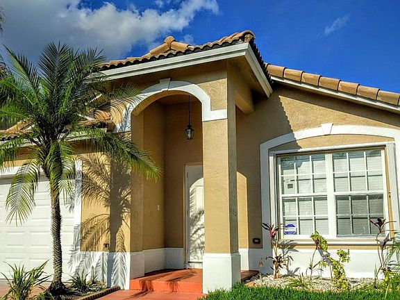 2nd image of 21549 SW 88th Ave
