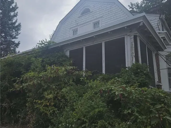 228 N 20th St, Allentown, PA 18104