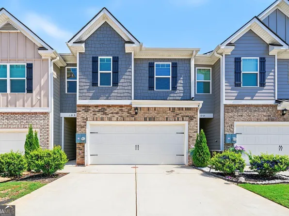 102 Hampton Cir, McDonough, GA 30253