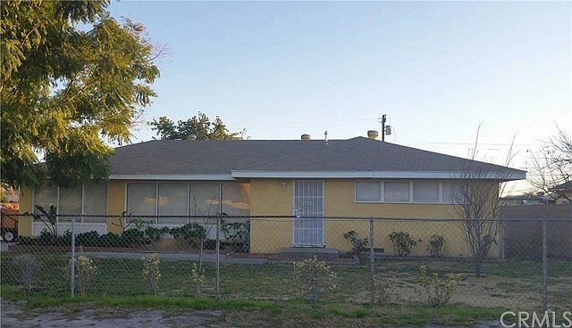 1st image of 943 Hazel Ave