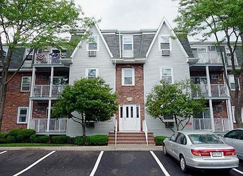1st image of 75 Whitefield Ave #320