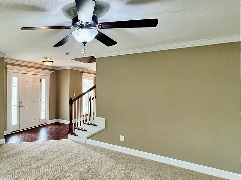 1203 Elsborn Ridge Rd — Photo 7