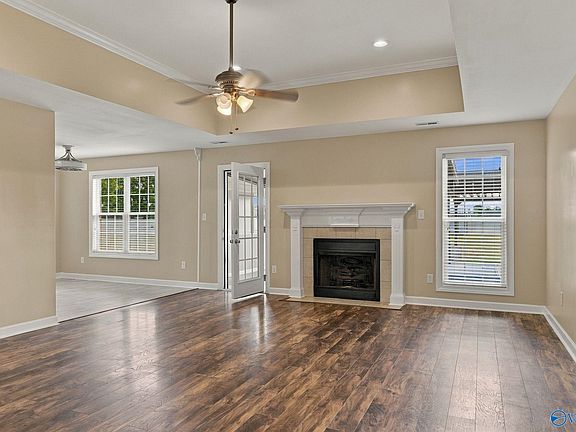 5th image of 275 Narrow Ln