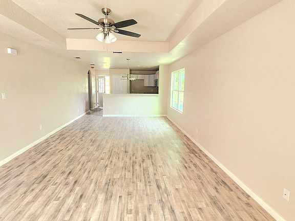 2nd image of 9438 Strech Ave