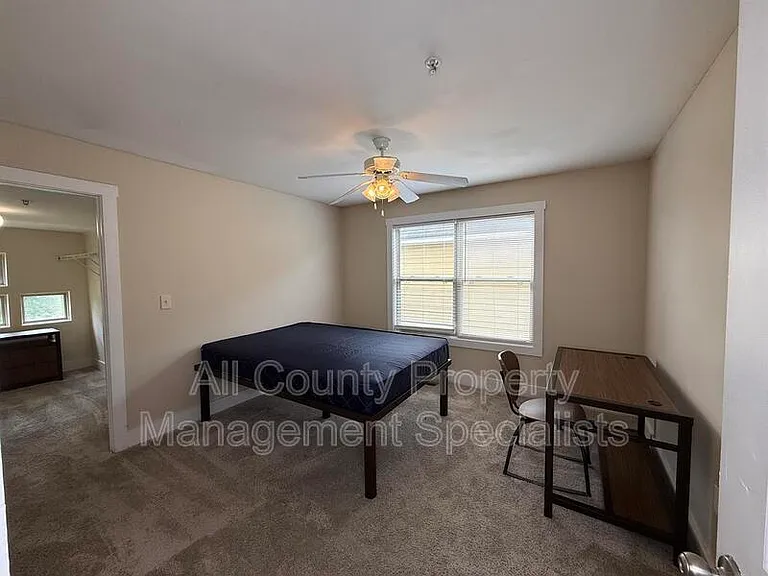 1929 Bluff Rd #177 — Photo 13