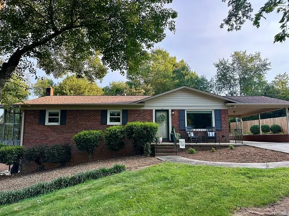 184 Hillsdale Ln, Taylorsville, NC 28681