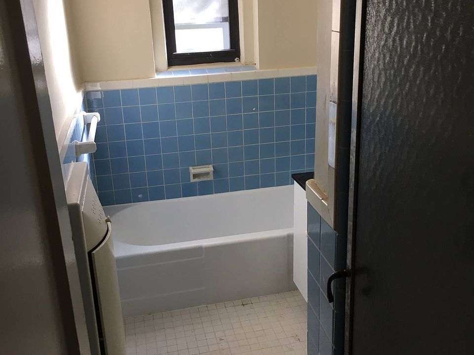 2nd image of 16 Ocean Parkway 1f Fl 1