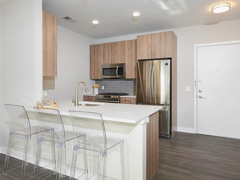92 Drives James Parker Blvd #306 — Photo 5