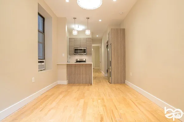 Rented by Botensten Properties International | media 11