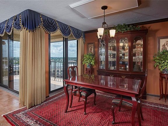 4th image of 3215 Gulf Shore Blvd N APT 701